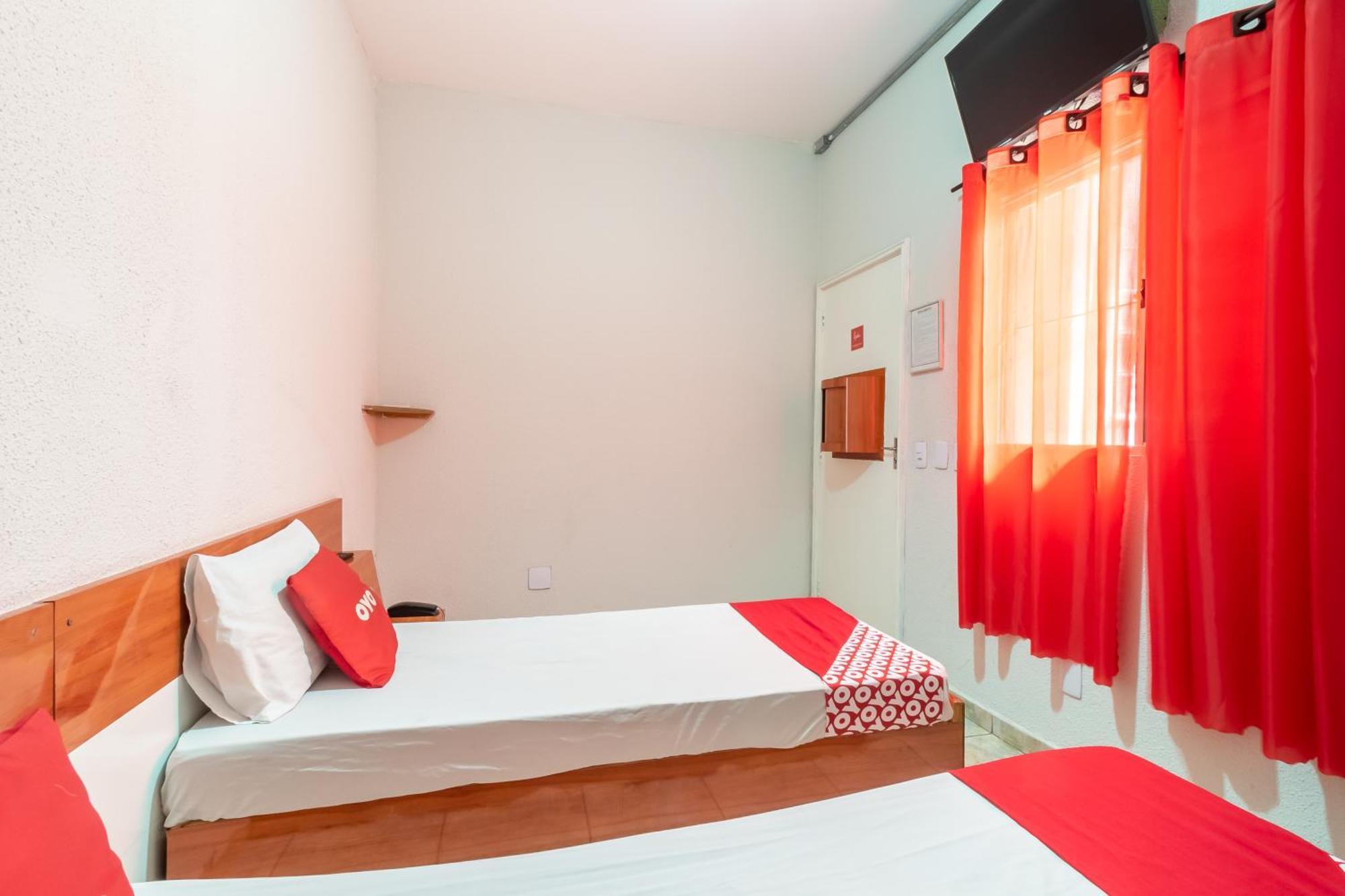 Oyo Hotel Dom Pedro, São Paulo Extérieur photo